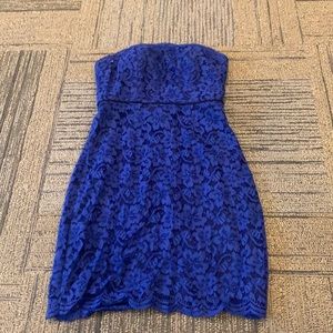 DVF 0 blue lace mini strapless dress